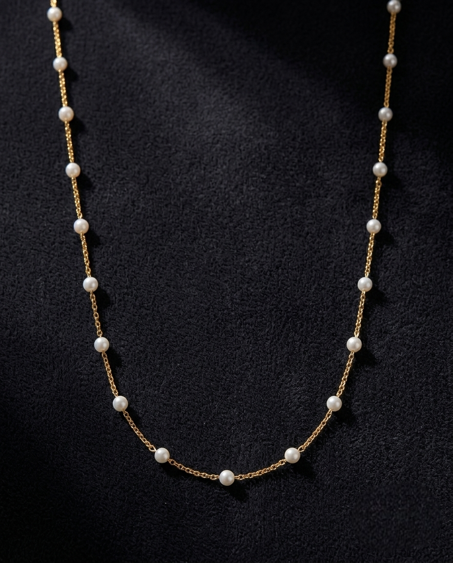 Golden Pearl Elegance Necklace
